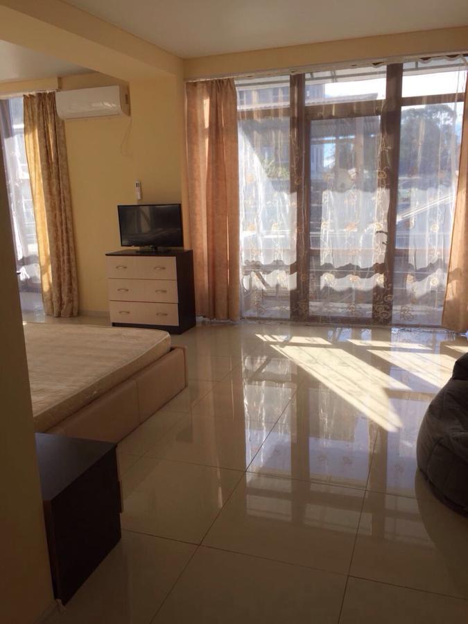 Citrus Hotel Gagra Luaran gambar