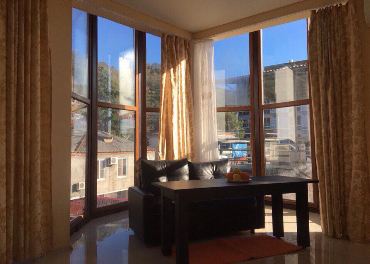 Citrus Hotel Gagra Luaran gambar
